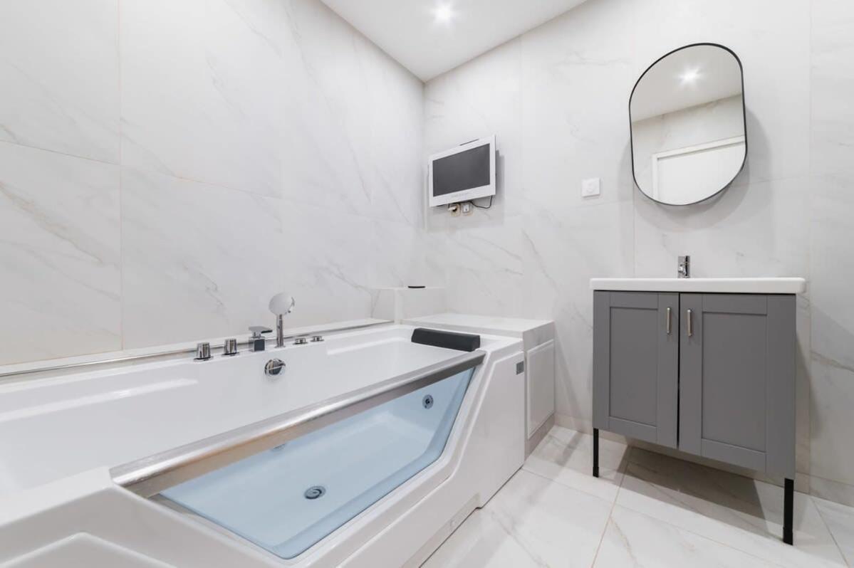 Appartment Cosy Et Agreable Avec Sauna - 4P - Flat-Guest Párizs Kültér fotó